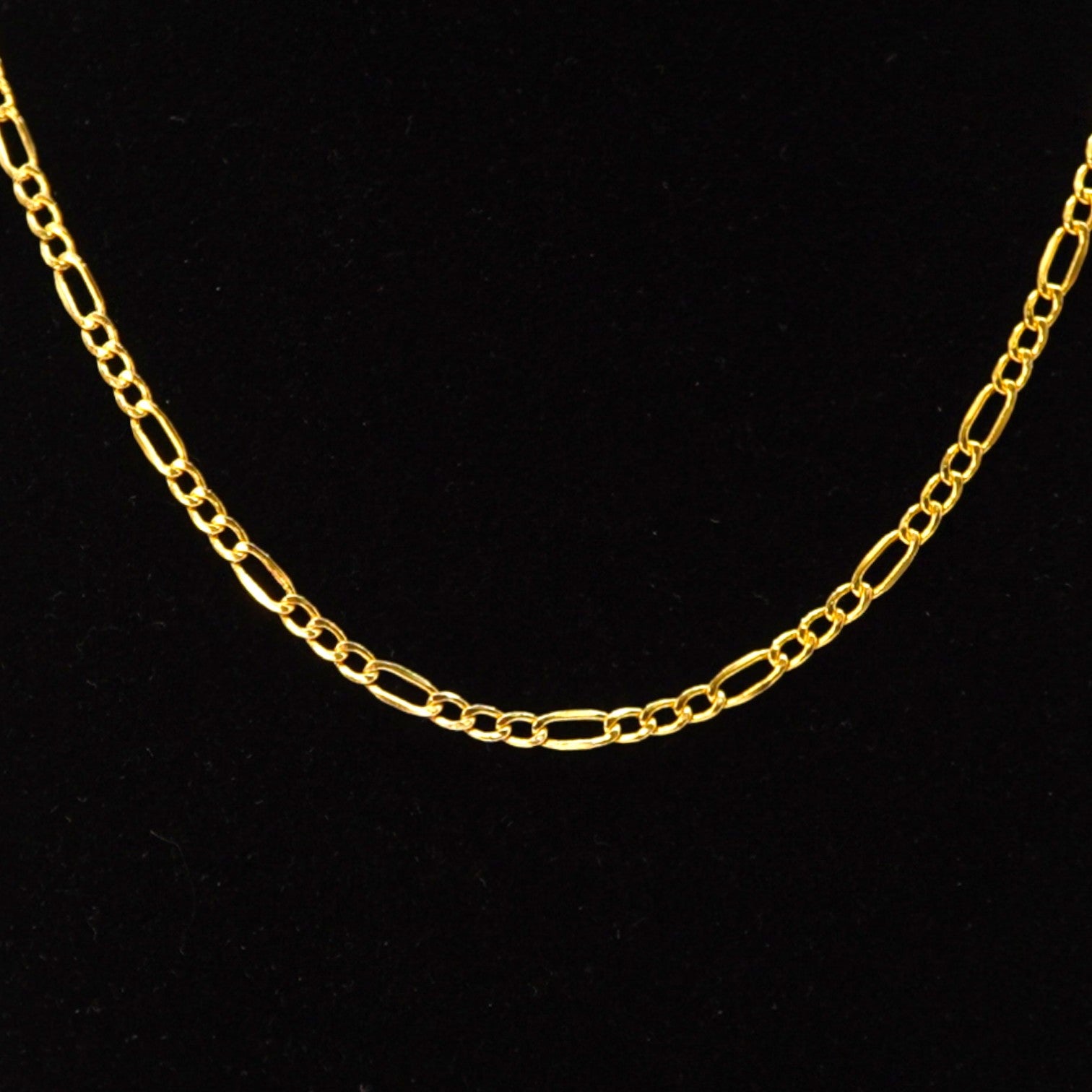 18k Figaro Chain