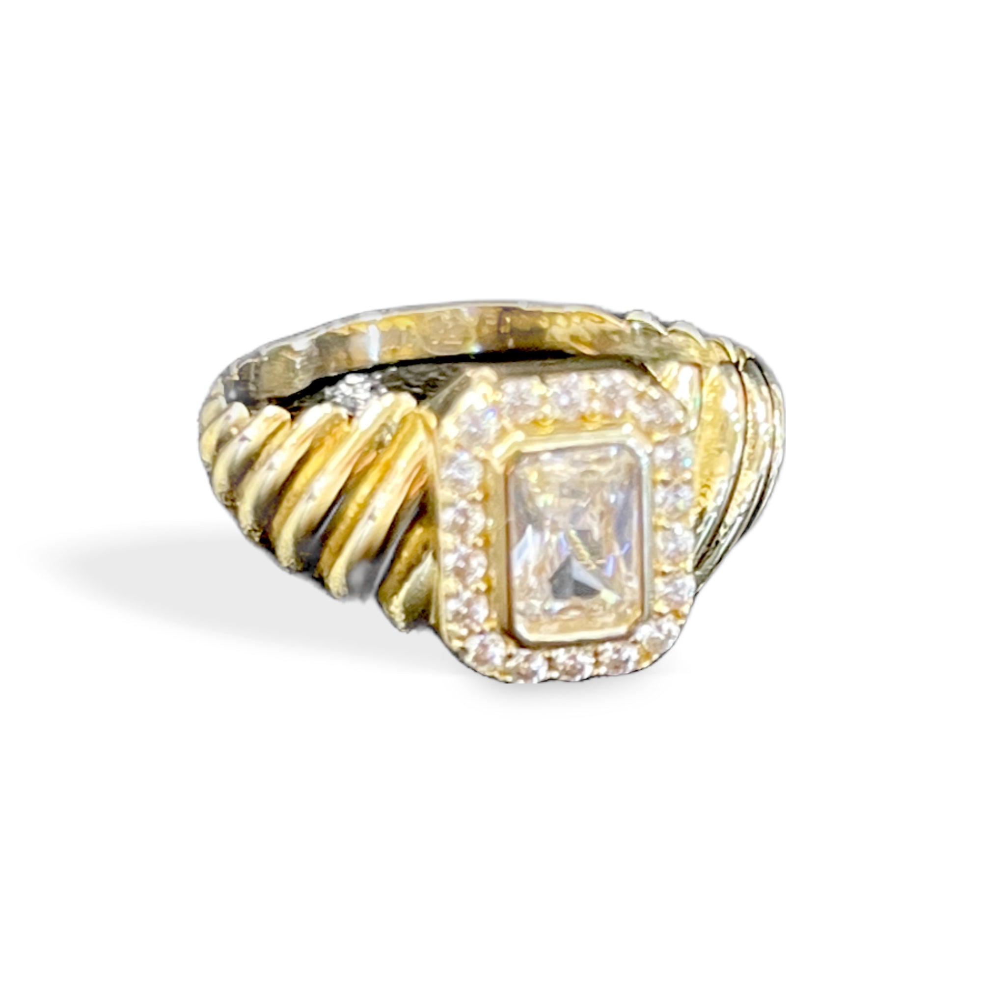 Ring 14k (7) 2.33g