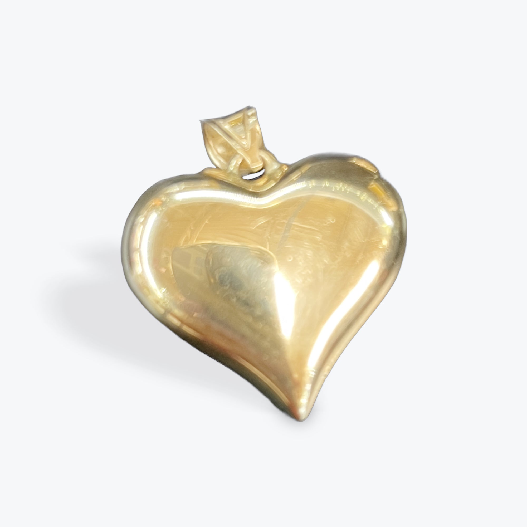 14k Hearth Pendant 3.18g