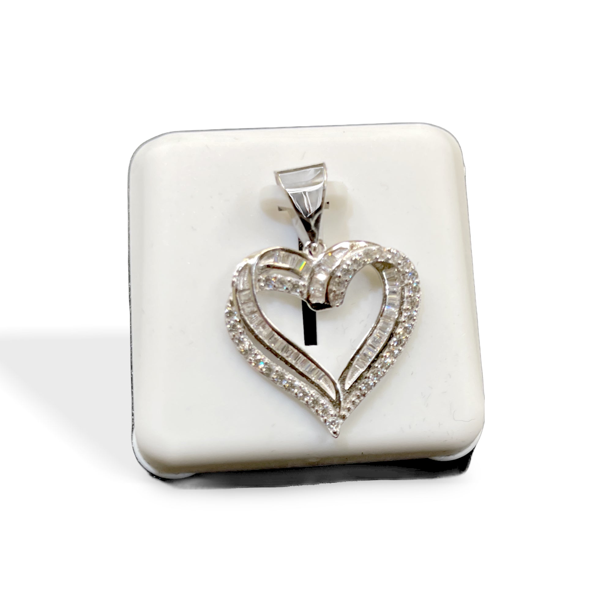 Hearth 925 CZ