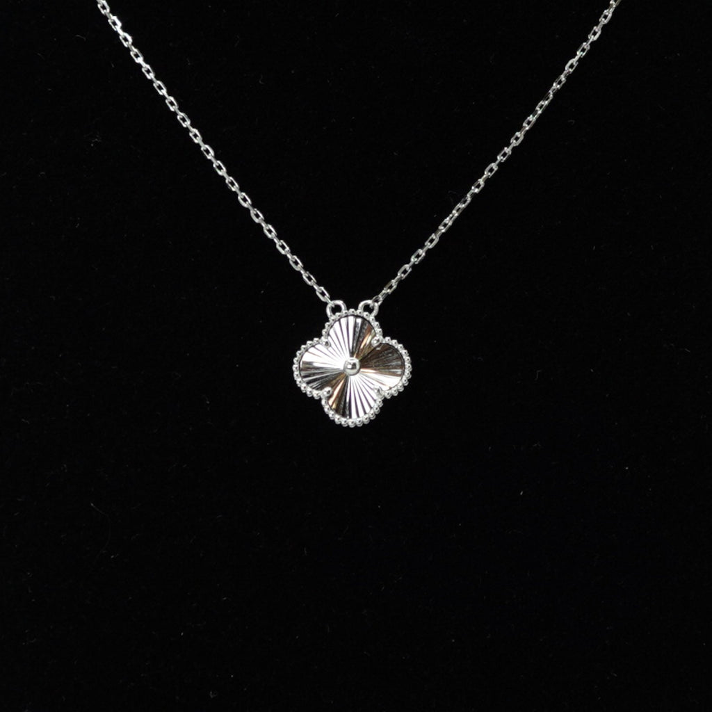 14k White Gold One Clove Chain